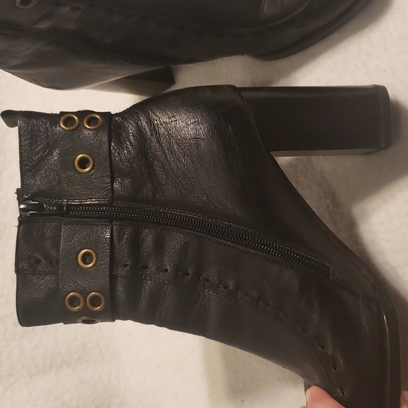 Dollhouse Minde Black Leather Short Boots - Picture 6 of 15